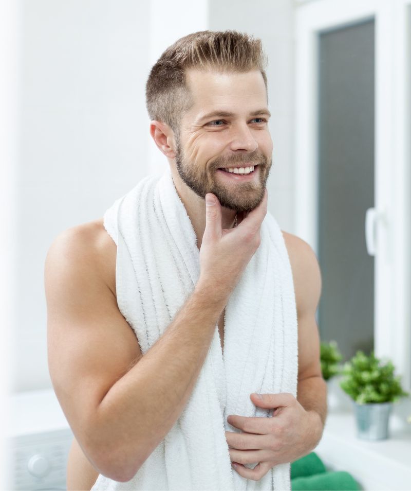 Promienna i jędrna skóra twarzy po zabiegu Skin Storm.